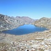 panorama sul Lag da la Caldera (2751m) e la bella conca in cui si adagia