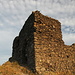 Košťál (hrad Košťálov) - Am Gipfel des Bergs Košťál befindet sich die Ruine einer Burg (hrad Košťálov).