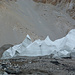 Bis zu 40 Meter hohe Eistürme liegen in der Landschaft