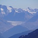 Zoom zum Aletschgletscher vis-à-vis.