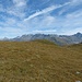 von Links die Bergüner Dolomiten, die Calderasgruppe und das Piz Juliergebiet