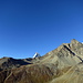 Im Aufstieg vom Trift zum Mettelhorn: Kurz vor Erreichen der Triftchumme zeigt sich ein scheues Matterhorn