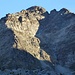 Tschenglser Hochwand (der Klettersteig führt über die linke Rippe bis zu dem kl. Turm und dann dem Grat nach rechts folgend zum Gipfel)