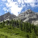 Wunderschönen Große-links und Kleine Kinigat-rechts,in Karnischen Alpen.