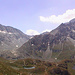 oberhalb der Hütte mit Blick zum M. Gelé - 3528 m. (rechts) und Bec d'Epicoune - 3531 m. (links)