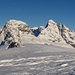 Tschingelhorn 3562m und Breithorn 3780m, Abfahrt zum Sattel wo man links über den Kanderfirn die Mutthornhütte 2900m erreicht