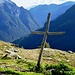 Alpe di Cagnoi - Kreuz und Ausblick ins Val Verzasca
