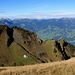 Blick von der "Graterhebung" (Astelhorn) zu Stockalp und Stucklichrüz