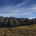 Blick über den flachen Vorstegg zu den Melchtaler Gipfel und den Triftgletscher.