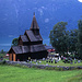 Abstecher nach Urnes, wo die älteste Stabkirche Norwegens steht.