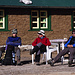 Karl Sommer, Peter Menhofer und Manfred Urasch an der Lodge von Dzonglha. Heute sind es von hier nur zwei Stunden bis nach Lobuche.