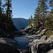 vorne an der Kante stürzt der Creek Yosemite zu Tale - im Frühling & Sommer...