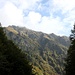 <b>La cresta dalla Cima Torrione (1783 m) a Camusio (1650 m), che percorrerò in discesa.</b>