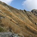 <b>Lungo la traversa che conduce alla Bocchetta del Motto Rotondo (1843 m) incrocio decine di escursionisti. </b>