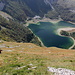 Im Abstieg zum Trnovačko jezero / Трновачко језеро (Šarena lastva / Шарена ластва) - Der Weg führt durch steile Geröll- und Grasflanken.