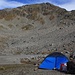 Mein Biwakplatz beim Lai da Sesvenna (2654m). Dahinter ist P.2916m, ein Vorgipfel des Fernerspitzes.