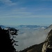 Das Karwendel taucht aus dem Nebelmeer auf