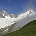 Über den Grand Col Ferret kommt Nebel, der den Mont Dolent langsam verdeckt