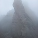 Il torrione Cinquantenario immerso in una spettrale nebbia