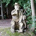 Im Wald trifft man immer mal wieder auf solche Figuren