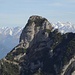 Die Stauberenchanzlen vor den eingeschneiten Vorarlberger Alpen.