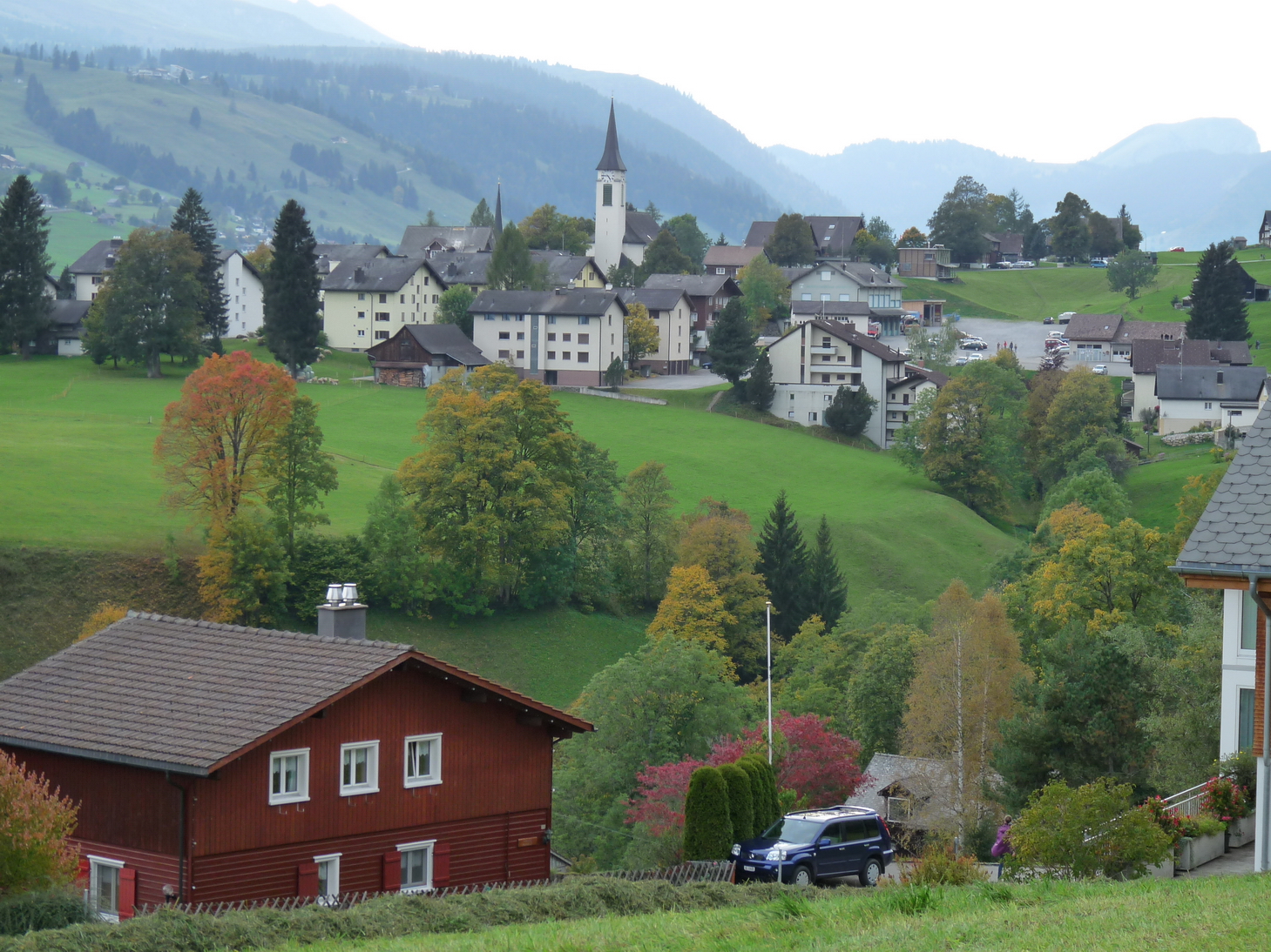 zurück im herbstlichen Wildhaus Fotos