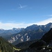 Letzter Blick ins Karwendel hinüber, bevor es in den Wald durch die Bodenlain geht.