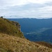 das Gipfelkreuz des Monte Casale steht so, dass man es vom Tal aus sieht, nicht am höchsten Punkt