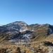 Typisch für diese Wanderung immer wechseln sich Fels und Graspassage ab - weiter Richtung Kröndlberg und Kröndlhorn