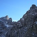 Dolomitenartig erhebt sich die Krottenspitze über dem Märzle