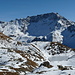 Scima da Saoseo (3264m ü. NN) und der zugefrorene Lagh da Mürasciola