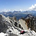 Auf Gipfel des Cristallino d'Ampezzo,3008m, gegenüber Rif.Laurenzi mit Cristallino di Misurina(2775m)-rechts und Sextner Dolomiten im Hintergrund.