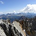 Auf Gipfel des Cristallino d'Ampezzo,3008m, gegenüber Rif.Laurenzi mit Cristallino di Misurina(2775m)-rechts und Sextner Dolomiten im Hintergrund.