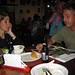 Am Vorabend bei der Tourplanung mit Andreas (Kamadac) - unserem großen Organisator vor Ort. Wir sitzen in der Pizzeria seiner Frau, einer Pemon.