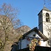 Kirche von Barione im Val Onsernone - im Hintergrund die Teste