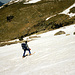 Gianni in discesa sotto il rifugio.