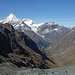 Ambiance un peu Himalayenne : Täschalp et le géant Weisshorn .