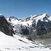 Panorama vom Glacier de Bertol zum Startpunkt der heutigen Etappe - in der Bildmitte der Col de Charmotane und rechts davon liegt die Vignettes