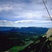 Am Gipfel mit Blick in Richtung Esthergebirge.