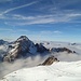 Gipfel im Nebelmeer