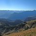 Blick vom Frechjoch zu Rofangebirge und Karwendel; markant der Guffert.