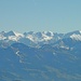 Zoom in die Hohen Tauern; links markant Großes Wiesbachhorn, rechts Großglockner.