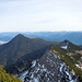 Weite Gipfelschau über Simetsberg und Platteneck