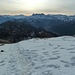 Dents du Midi et Mont-Blanc vus depuis les lapiaz en dessous du col 2250m