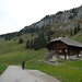 auch diese Alp ist bestens per PW befahrbar, legal!