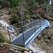 eine neue Brücke, der Steg Widder-Weidli-Graben, führt taleinwärts