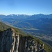Gipfelblick vom Rauhenstein über's Loisachtal zu Karwendel und Wetterstein.