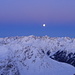 Der Mond über den Lechtaler Alpen.