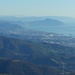 Porto di Genova, Monte di Portofino, Punta di Portovenere e Alpi Apuane sullo sfondo