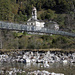 Hängebrücke über die Verzasca bei Frasco